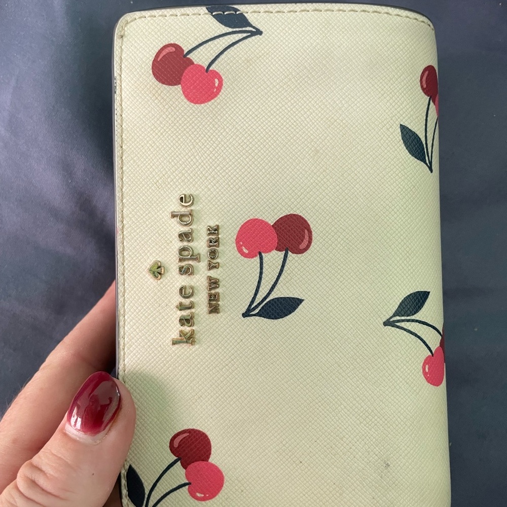 Kate Spade Cherry Print Card Holder - Cream and Red